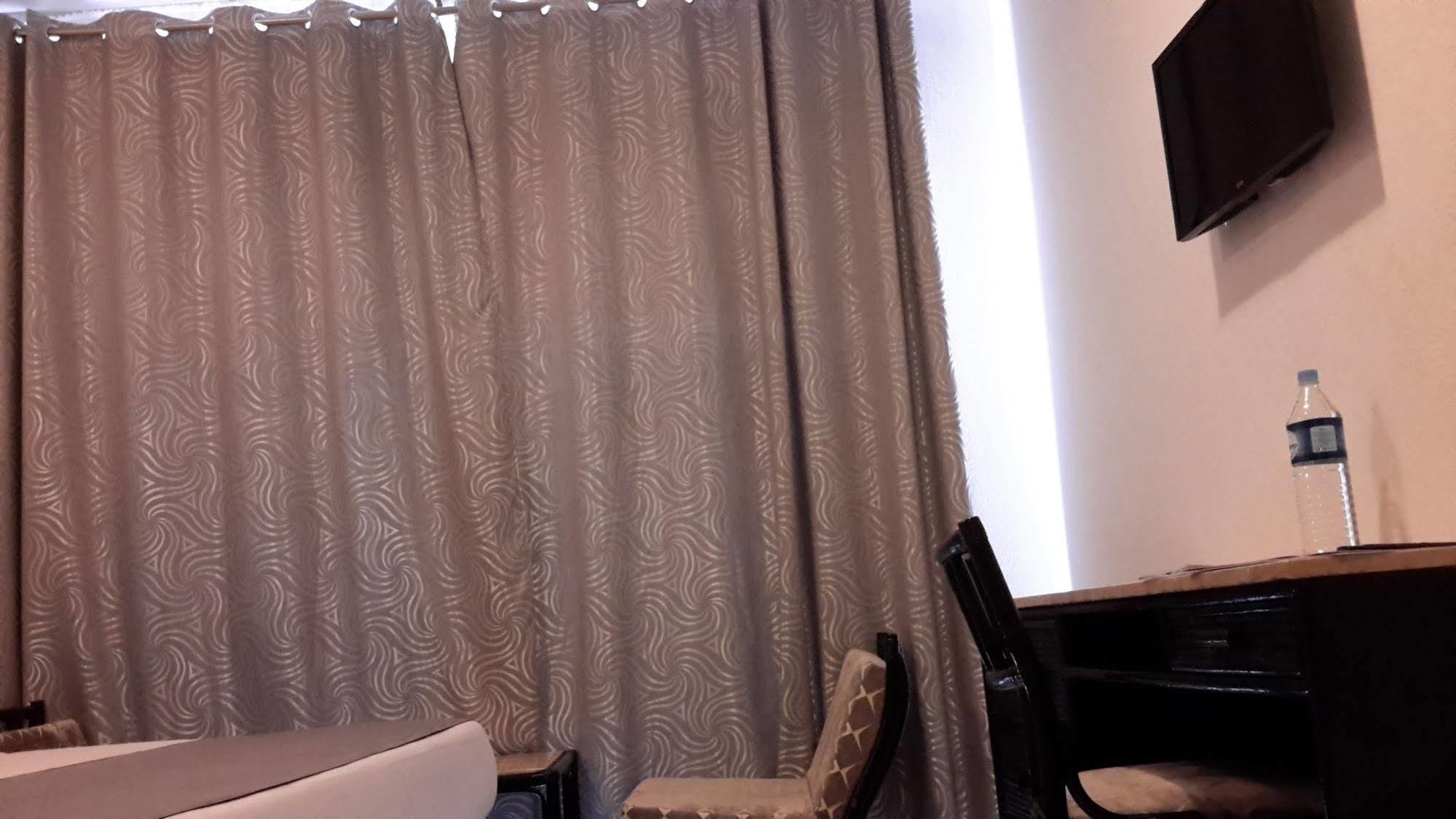 Benin Marina Hotel Κοτονού Εξωτερικό φωτογραφία